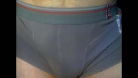 Snapshot of pierrecard1 chatting on September 15, 7:10 am pierrecard1 online show from September 15, 7:10 am