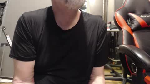 pig_fun online show from November 12, 2:25 am