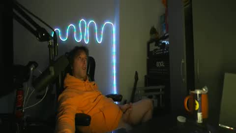 pigeon333 online show from October 30, 4:02 am