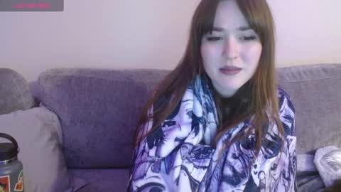 Snapshot of pillogoddess chatting on March 5, 8:32 am PilloGoddess online show from March 5, 8:32 am