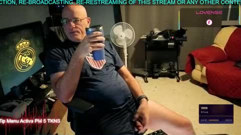 Snapshot of pilot_dave_69 chatting on September 24, 3:46 am Dave online show from September 24, 3:46 am