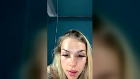 PinaFox online show from April 25, 1:41 pm