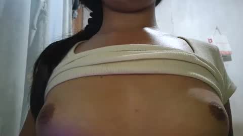 Girlie online show from January 15, 9:40 am