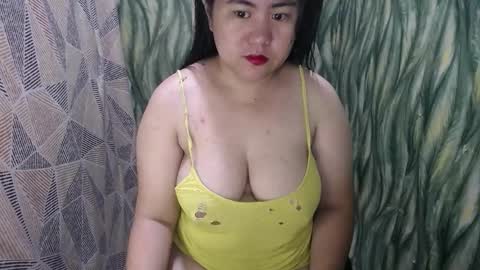 Snapshot of pinayhottie4u chatting on September 27, 3:21 pm PinayHottie4u online show from September 27, 3:21 pm