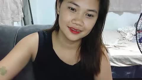 pinayligaya22 online show from December 3, 12:28 pm