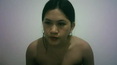 pinayvibe online show from June 24, 8:38 pm