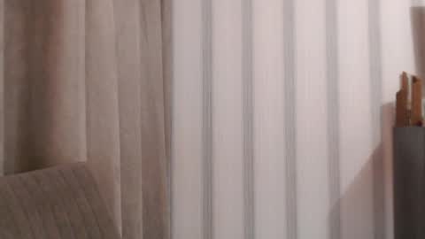 Snapshot of pineapple__mood chatting on September 29, 4:50 pm online show from September 29, 4:50 pm