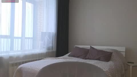   online show from February 12, 3:07 am