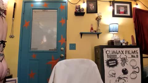 Virginity smiles online show from December 18, 9:04 am