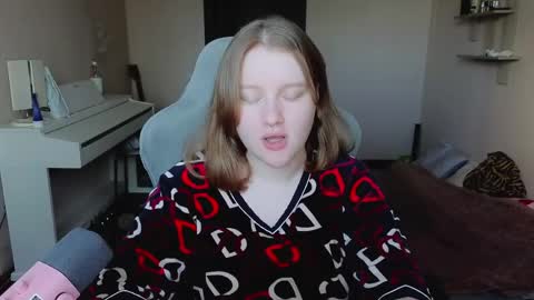 pinkiep1e online show from May 22, 3:13 am