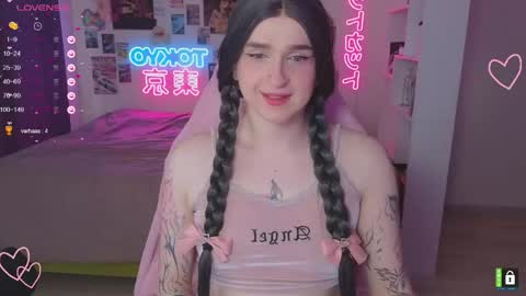 pinkvenom_ online show from June 3, 3:17 pm