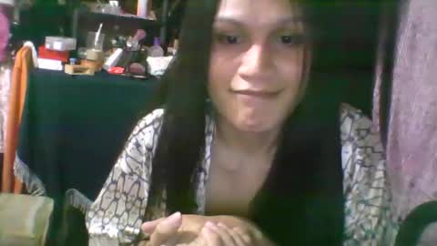 pinky_divine online show from April 16, 8:09 pm