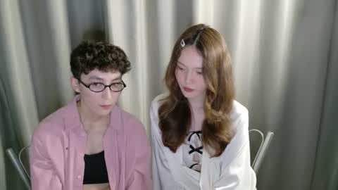 Li long hair and Ru short hair online show from June 13, 10:20 pm