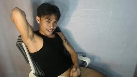 pinoy_palautogxxx online show from March 27, 1:33 am
