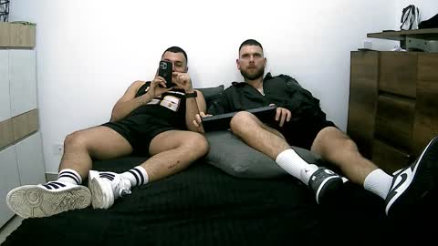 pipe1203 online show from February 3, 11:09 pm