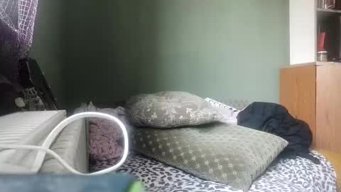 Snapshot of pisces922 chatting on November 1, 7:18 am Dominik online show from November 1, 7:18 am