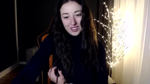 piscesgirl06 online show from January 8, 5:57 am