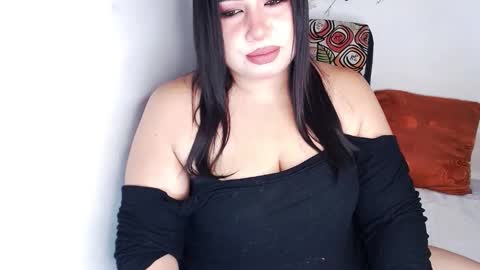 Piscies Ass online show from September 19, 7:34 am