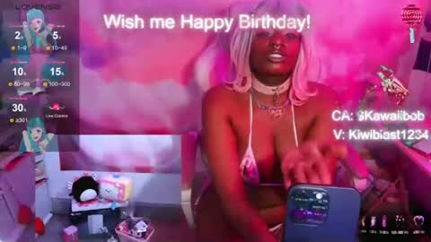 Thekawaiidomme online show from February 15, 8:00 am