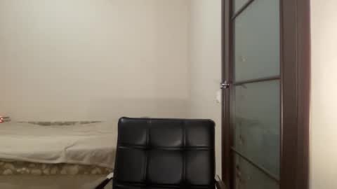 Mia online show from November 20, 11:46 pm