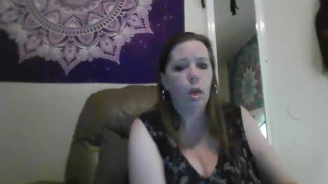 Snapshot of playfulmaryjane2017 chatting on February 25, 10:09 pm playfulmaryjane2017 online show from February 25, 10:09 pm