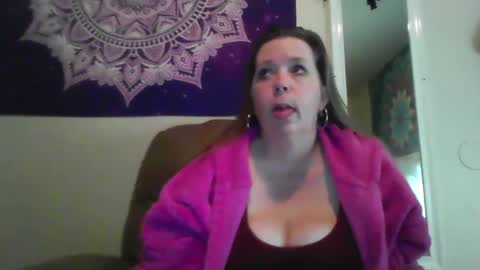 Snapshot of playfulmaryjane2017 chatting on February 6, 12:54 am playfulmaryjane2017 online show from February 6, 12:54 am