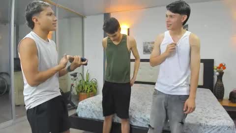   online show from January 31, 11:13 pm