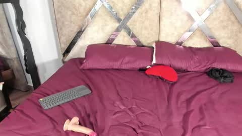 Aurora online show from March 26, 1:27 pm