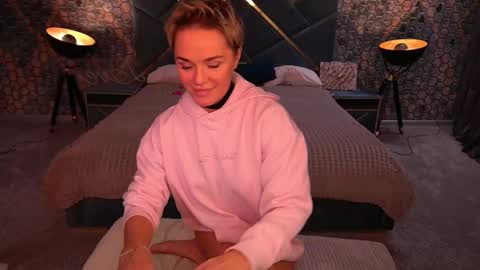 Ira brunette and Vika blonde online show from November 30, 1:51 pm