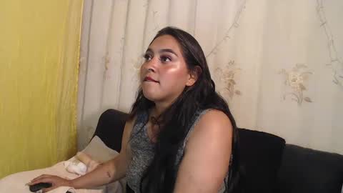 Lily online show from December 15, 7:46 am