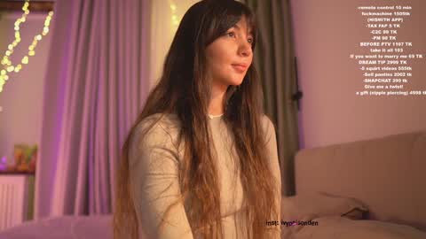   online show from October 13, 4:09 pm