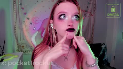 pocketrocket_ online show from November 6, 12:02 am