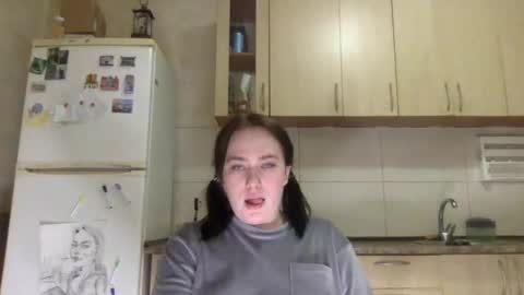 Lisa online show from February 23, 4:17 am