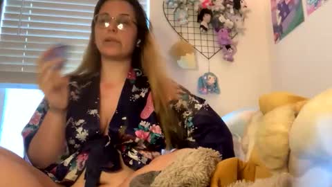 sweet angel baby  online show from February 28, 1:04 pm