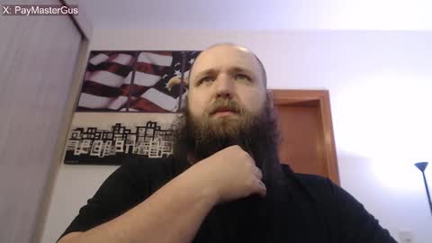 Snapshot of polar_bear91 chatting on September 28, 4:32 am Bear online show from September 28, 4:32 am