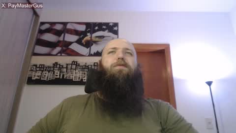 Snapshot of polar_bear91 chatting on October 16, 4:01 am Bear online show from October 16, 4:01 am