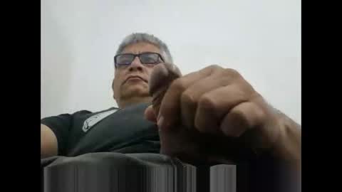 poli online show from November 16, 1:24 pm