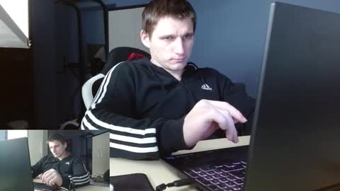 Poliglotjoe2 online show from February 1, 2:52 am