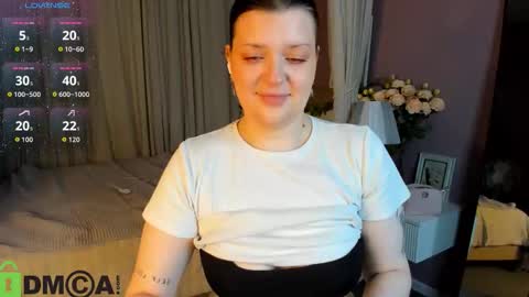 Polly online show from October 25, 2:34 am