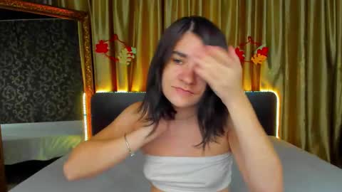 Polly online show from November 9, 7:12 am