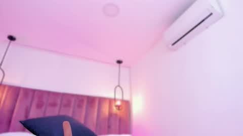 POLLY online show from February 4, 10:19 am