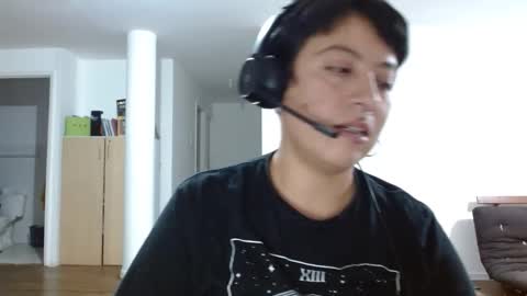 Poly online show from December 16, 12:29 am