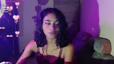 poma_6rossa9 online show from June 21, 12:39 am