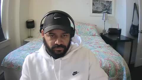 popfizzt online show from December 1, 5:33 pm