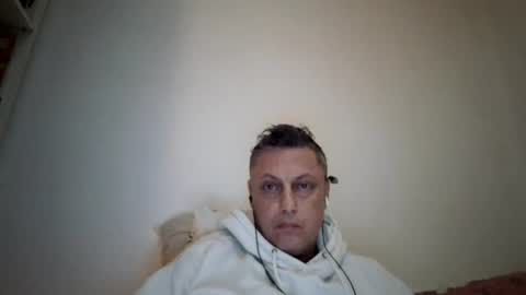 popsimoncam online show from August 2, 3:19 am