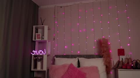 Masha  online show from June 8, 1:28 am