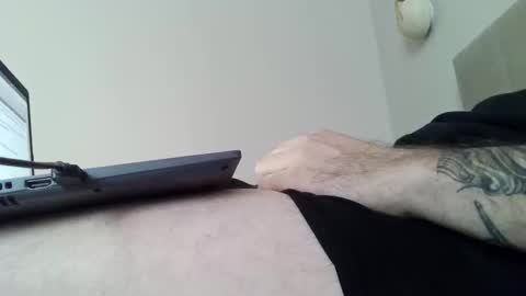 porw23 online show from December 18, 9:36 am