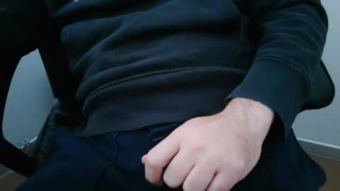 porw23 online show from October 17, 7:34 am