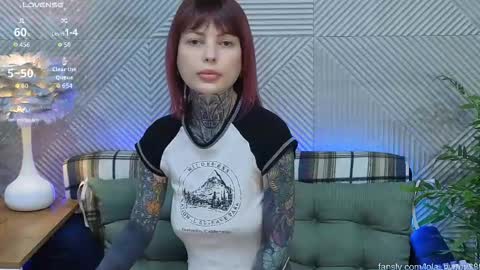 Lola online show from February 20, 6:26 am