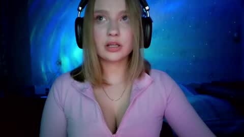 pr_in_cess_ online show from May 21, 8:48 pm
